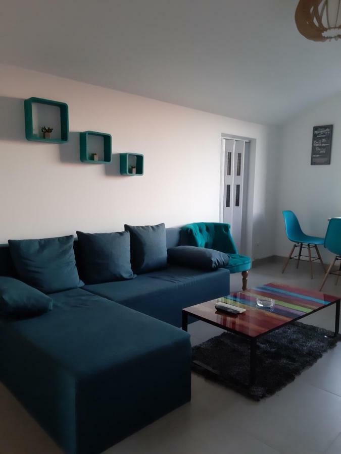 Studio Apartman Lady Apartment นยีวีเซ ภายนอก รูปภาพ